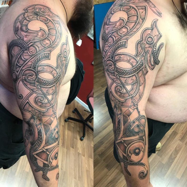 Tätowierer powerhousetattoo.de
